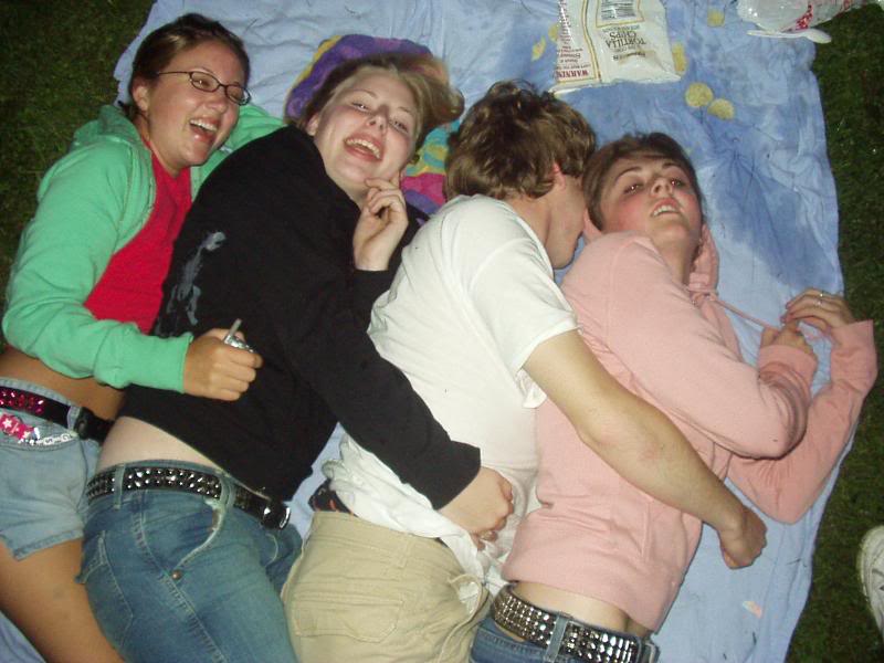 Name:  spooning.jpg
Views: 68
Size:  62.9 KB